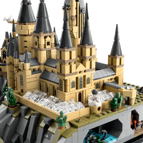 0005_76419_alt6.jpg LEGO Harry Potter - Le château et le domaine de Poudlard 76419