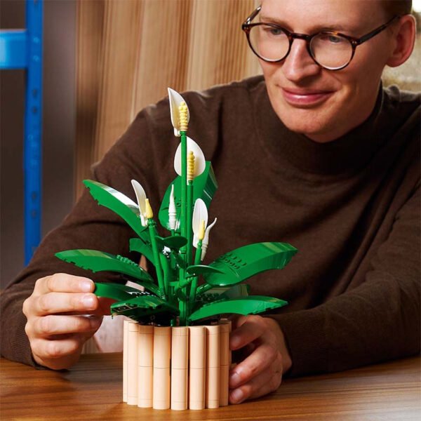 11504_we_lifestyle.jpg LEGO Botanicals - Les fleurs de lune 11504