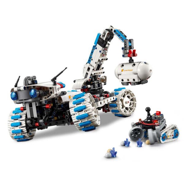 42211_technic_2hy25_ecommercemobile_notext_3000x3000_4_09.14.38.jpg LEGO Technic - Véhicule lunaire Lunar Outpost™ 42211