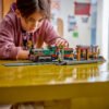 60511_lifestyle_cons_crop.jpg LEGO City - Le train à vapeur rétro 60511