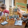 76454_lifestyle_build_crop.jpg LEGO Harry Potter - Le château de Poudlard : la tour principale 76454